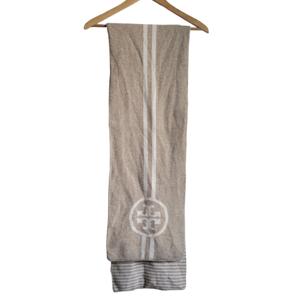 TORY BURCH Thick Merino Wool Logo Scarf